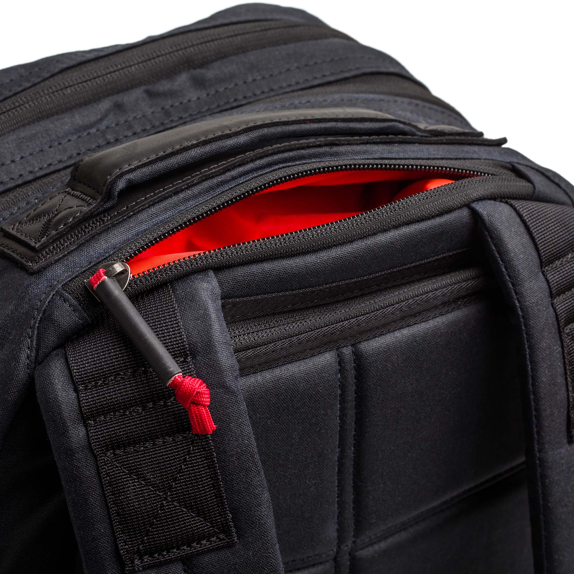 Double Compartment Bullet Ruck - Heritage Waxed Canvas - 18L - Image 13