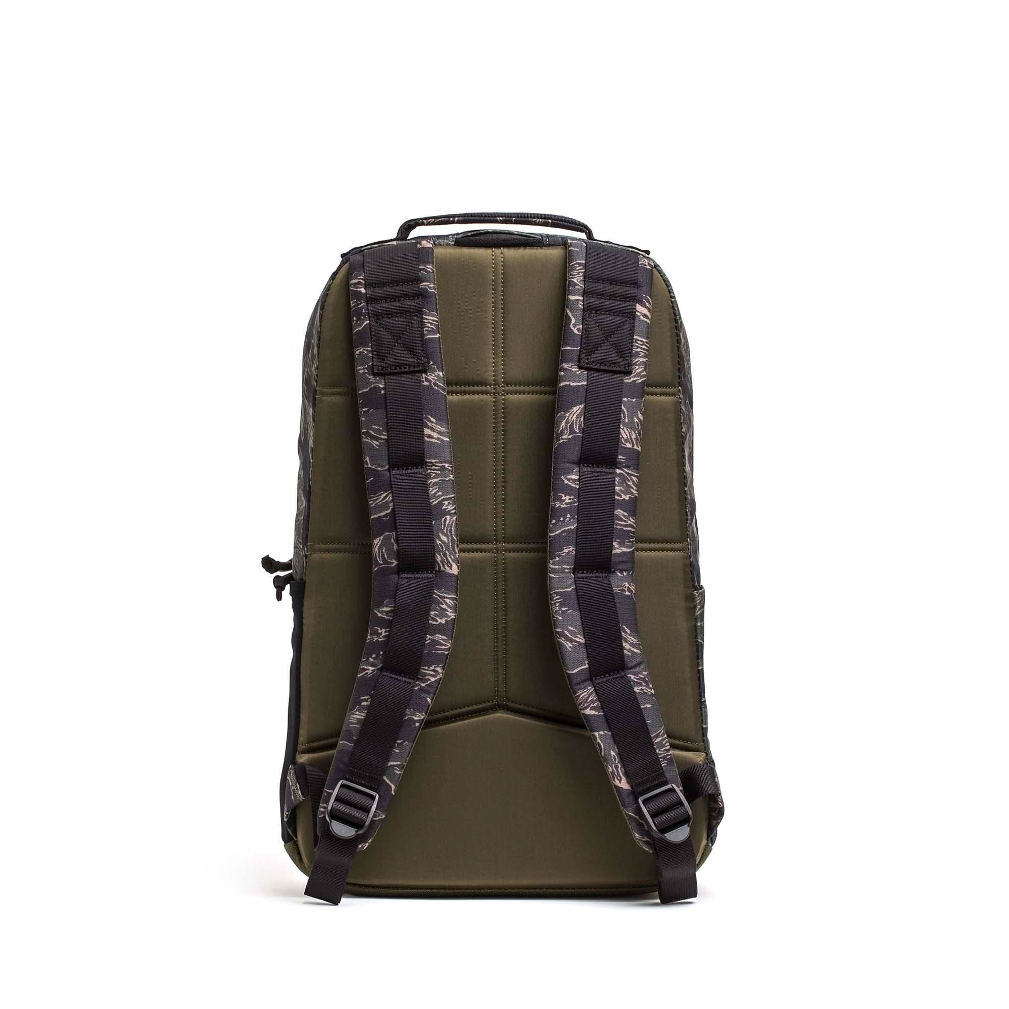 Basic Rucker - Image 51