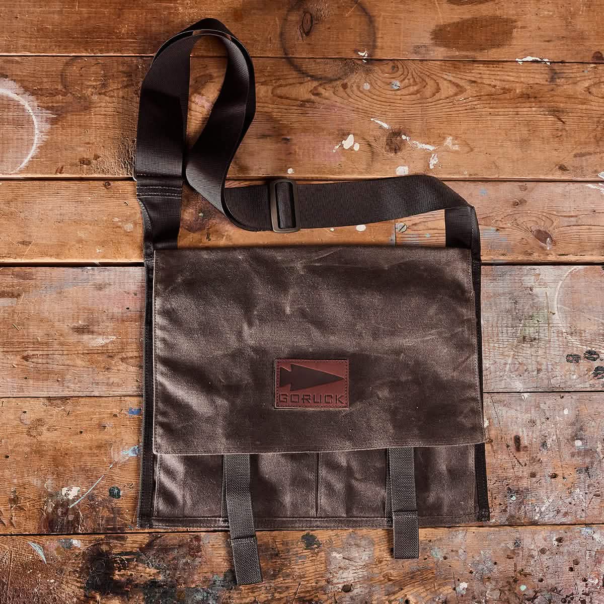 Waxed Canvas Claymore Sling Bag - Image 8